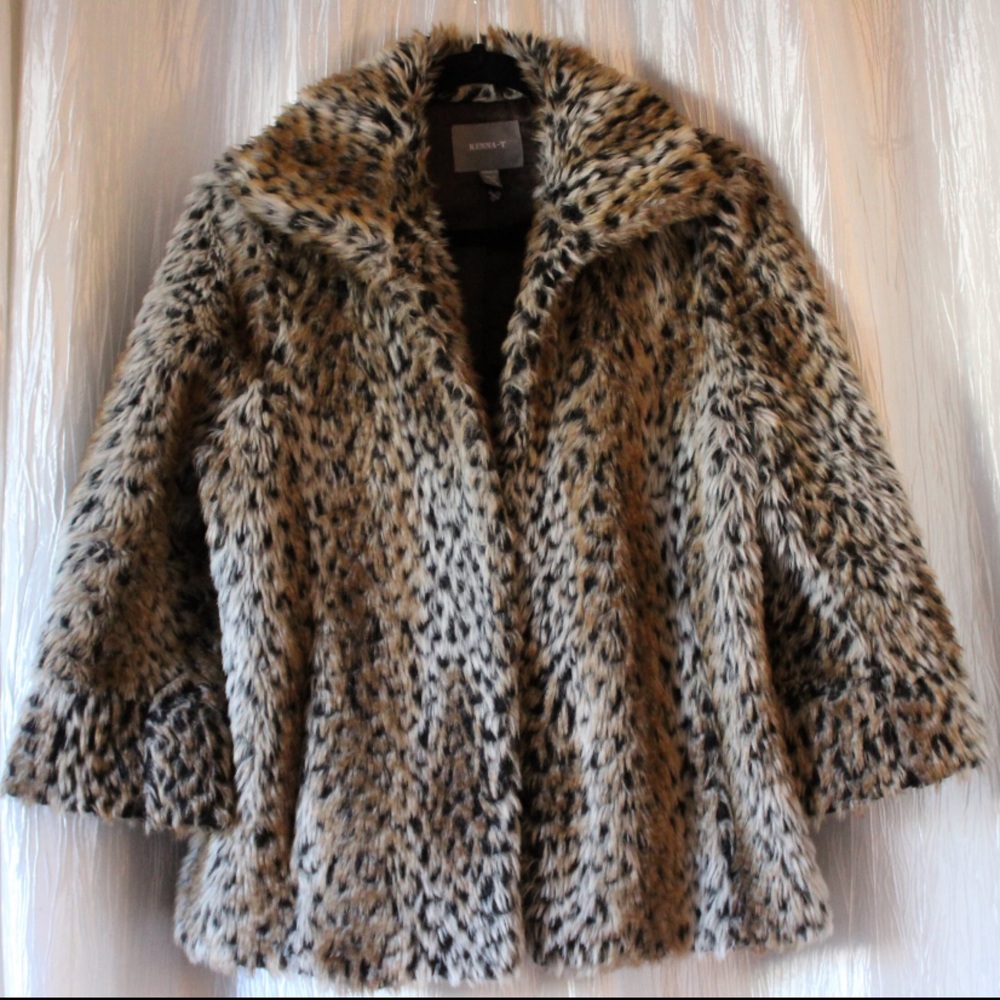 🐾FAUX FURR COAT🐾